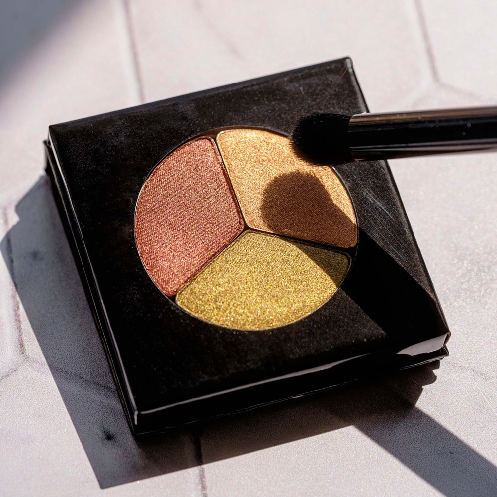 Clean Color - Eyeshadow Trio: Earth & Sky, TruAura Clean Beauty